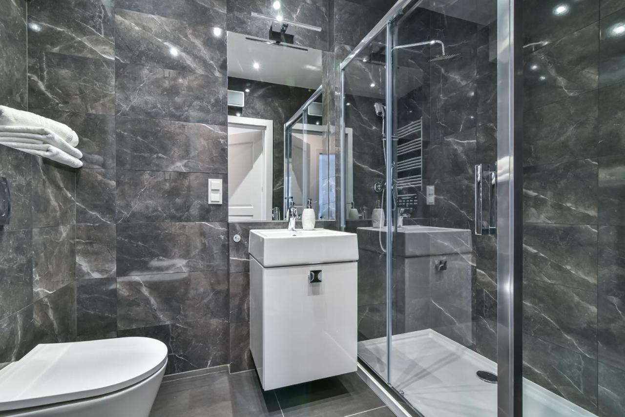 גדינייה Ltc - Apartments Modern Tower מראה חיצוני תמונה