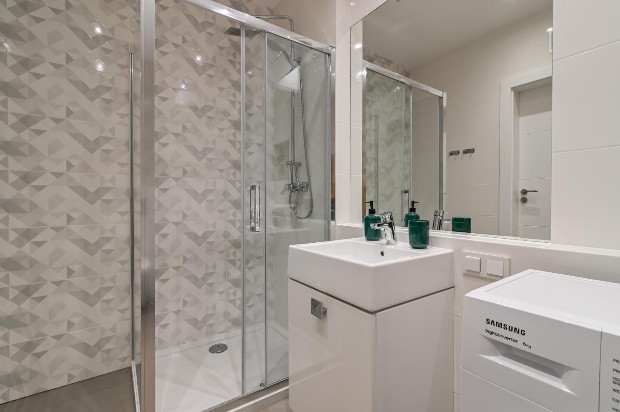 גדינייה Ltc - Apartments Modern Tower מראה חיצוני תמונה